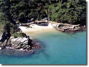 Vista area de la Playa Azediha - Bzios - Brasil